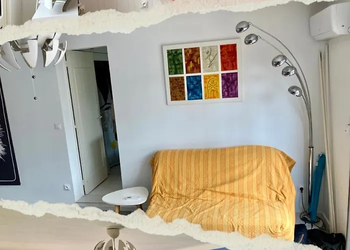 Maison Bord De * 耶尔